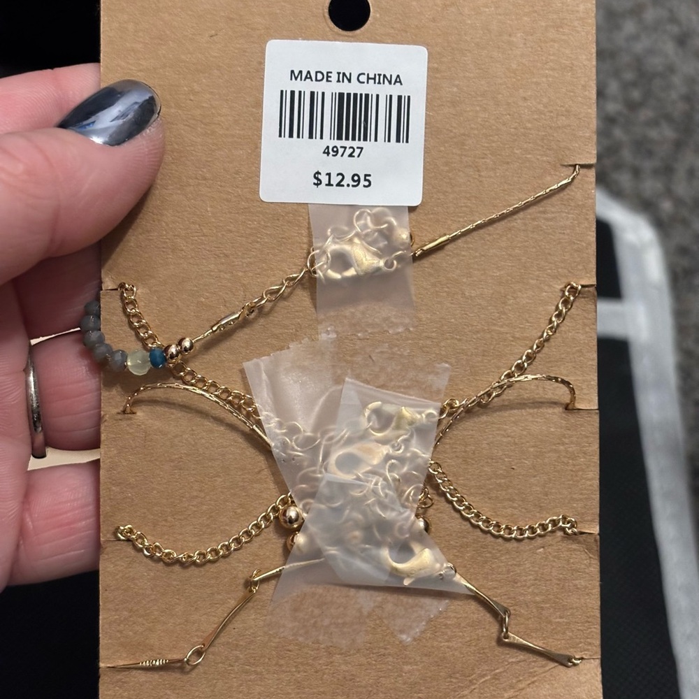 NEW bracelet and necklace sets - Picture 4 of 5